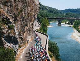 Robert gesink heeft een seizoen achter de rug om snel te vergeten. Die Fahrer Der Tour De France Auf Strava