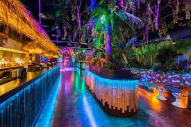 Lola Lo Derby Ct Creative Tiki Bar Decor Tiki Decor Tiki Bar