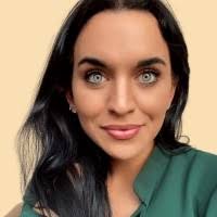 40+ "Pia Lang" profiles