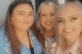 Passionate hairdressers join forces to re-open only hair salon in  Derbyshire village