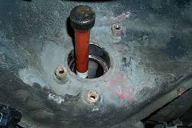 Torsion bar not centered in cross tube, anyone know why?