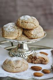 La Ricetta Della Felicita Amaretti Calabresi Classici Amaretti Ricette Ricette Dolci