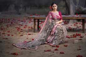 Expressing her happiness, shanmukh priya said, this dream is like a come true! Priya Malik Lovely In Saree