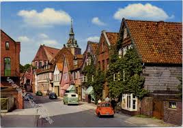 The guest house was built in 1560 and has been beautifully renovated with a passion for detail. 2120 Luneburg Luneburg Auf Dem Meere Mit Michaeliskirche Ansichtskarten Center Onlineshop