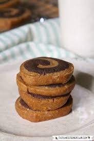 You'll find that most of your favorite christmas cookie recipes can be made ahead anywhere from a month to six months before the 25th of december. 26 Freezable Christmas Cookie Recipes Make Ahead Christmas Cookies