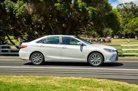 Fuel economy of the 2015 toyota camry hybrid xle/se. A Tale Of Three Camrys The 2015 Toyota Camry Xle Xse And Hybrid Se