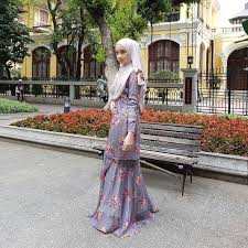 Seksyen 7,shah alam two & half storey bungalow land area = 23450sf built up= 18071sf 7bedroom 13bathroom garage. Dearies Buat Ape Tu Jemputlah Datang Butik Kami Bertempat Di Seksyen 7 Shah Alam Yang Jauh Tu Boleh Layari Website Kami Di Fashion Hijab Fashion Maxi Dress
