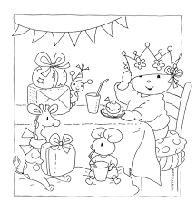 Beste tekenaars, hier hebben we voor jullie de mooiste kleurplaten verzameld over het leven op en rond de. Kleurplaat Boerderij Makkelijk