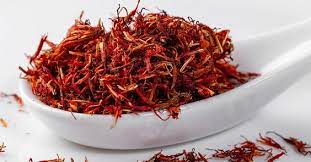 أهم اضرار الزعفران المختلفة ويب طب