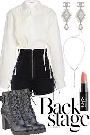 Solche klamotten werden entweder für die idols speziell angefertigt oder sie werden von designern an die idols verliehen oder verkauft. Simple Stage Outfit Kpop Collection Ash Trendme Net