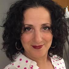 Jennifer Rondinelli's Instagram, Twitter & Facebook