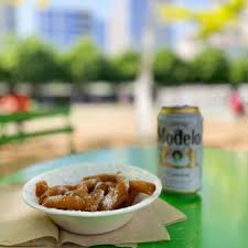 Quick Bites: Where To Find Food Trucks Downtown Dallas - Downtown Dallas  Parks Conservancy