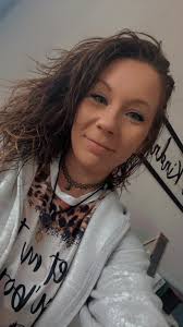 Attachment issues and love spells in relationships