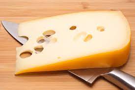 Più buchi ci sono, meno formaggio c'è; Perche Il Formaggio Svizzero Ha I Buchi