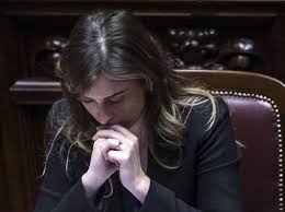 Il picco più altro si è toccato nel momento in cui un'azione ubi banca è arrivata a 4.10 euro. Banca Etruria Ecco Cosa Disse Boschi In Parlamento Nel 2015 Corriere It