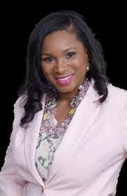 Melanie Shelby's Instagram, Twitter & Facebook