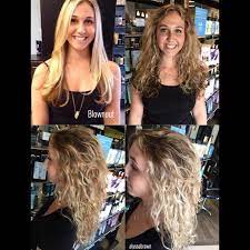 Curly Vs Straight Shakira Wavy Crazy Fun Wild Curly Dark Root Blonde Blonde Hair Long Hair Layers Cuttingloosect 2016 Shakira Hair Shakira Blonde