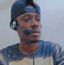 Anpil lank ap koule la pou selebre prezans Dominique Dupuy ki pa nan nouvo  gouvènman!