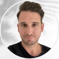 40+ Profile mit dem Suchbegriff „Tornatore“