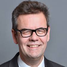 Wolfgang Kuhl Private Banking Deutsche Bank Ag Xing