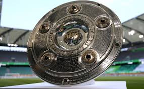 Minden hír a bajnokok ligájáról. Ez Lesz A Bundesliga A Kupa A Bl Es A 3 Liga Alapveto Menetrendje Nem Lesz Teli Edzotabor