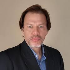 Ganar Perdiendo: Todo o nada... En lo poco has sido fiel... (Spanish  Edition): Cabrera, Abraham: 9781724725004: Amazon.com: Books