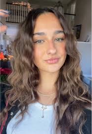 Kaylee Schultz's Instagram, Twitter & Facebook