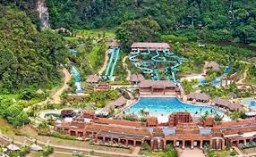Our next exploration is not heading to a seaside or waterfall, but a theme park. Lost World Of Tambun Ipoh Perak Gokelah