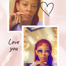 Keshia Moore's Instagram, Twitter & Facebook