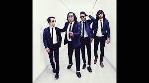 Nur amira syahira posted a video to playlist nur amira syahira drum cover. Masdo Teruna Dan Dara Lirik Video Chords Chordify