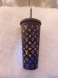 Matte Grey Lv Tumbler 22oz Louis Vuitton Matte Black Water Bottle Holographic Tumbler Lv Design Am In 2021 Custom Gold Jewelry Starbucks Cup Design Louis Vuitton