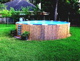 Kleine Deck Fur Oben Genannte Boden Pool Ideen Gartendeko Small Above Ground Pool Best Above Ground Pool Pool Landscape Design