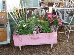 Ausgefallene Gartendeko Selber Machen 60 Upcycling Gartenideen Upcycling Fur Den Garten Gartendeko Selber Machen Garten Deko