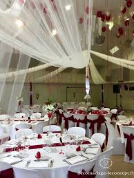 Gloriette De Drapes En Location Sur Toute La France Pour Creer Un Espace De Proximite Avec Vos Invites Et Donc U Salle De Mariage Idee De Decoration Decoration