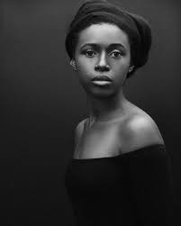 Black And White High Contrast Photos Of Celebrities Greatest High Contrast B And W Portrait Photography Highcontrastbandwportraitphotography Portrait Contemporary Portrait Beauty Portrait