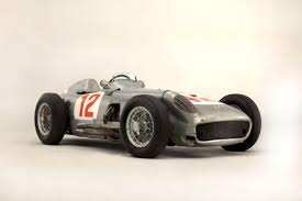 One particular race, which he won in 1940, the the next year fangio won the first of his five titles. Past Present Juan Manuel Fangio S Mercedes W196
