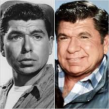 Claude Akins