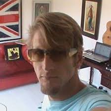 Stream Grant Max Elder music