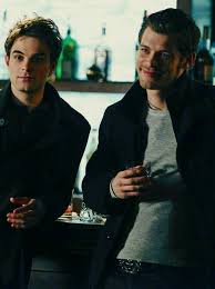Kol And Klaus The Originals Brothers The Originals Vampire Diaries Vampire Diaries Wallpaper