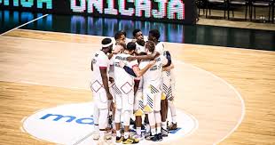 Robin Ducote stretches out for top BCL play