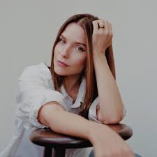 Jesse Tyler Ferguson - Work in Progress with Sophia Bush | iHeart