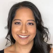 Farrah Bailey's Instagram, Twitter & Facebook