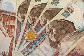 Carta tukaran asing lengkap dan mudah digunakan yang menjejak pergerakan ribuan pasangan matawang dalam pasaran tukaran asing global. Semua Yang Anda Perlu Tahu Mengenai Wang Di Mesir