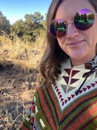 Linda Brach's Instagram, Twitter & Facebook