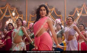 Bharat Song Aithey Aa: Katrina Kaif Flirts With Salman Khan With Killer  Thumke