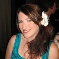 Shannon Twomey's Instagram, Twitter & Facebook