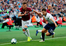 Teixeira und yarmolenko legen zu. West Ham Fans On Twitter React To Andriy Yarmolenko S Number Change West Ham World