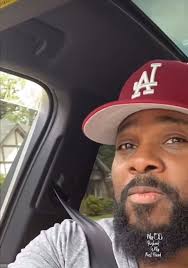 Ppl are happy to tell u how u won't make it or ur dreams are pointless but  then are mad when u prove them wrong and make and live ur dreams! Stay