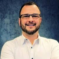 100+ "Eli White" profiles