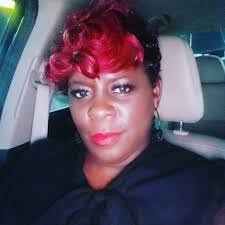 Ursula English's Instagram, Twitter & Facebook